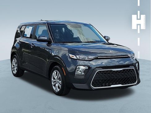 Used 2021 Kia Soul LX FWD image 1