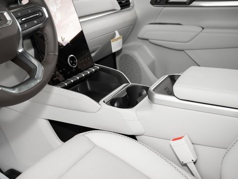 New 2026 GMC Terrain Denali image 93