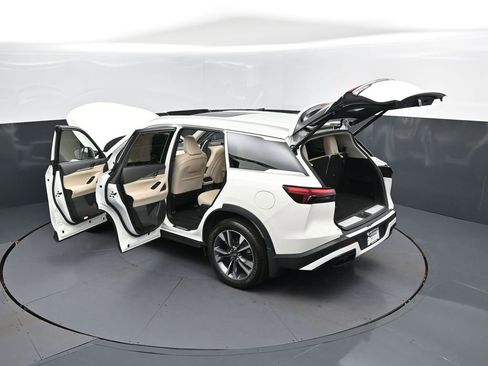 Certified 2023 INFINITI QX60 Luxe w/ Performance Audio Package FWD image 49