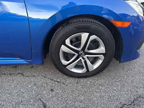 Used 2017 Honda Civic LX image 9