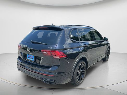 Used 2024 Volkswagen Tiguan SE R-Line FWD image 5
