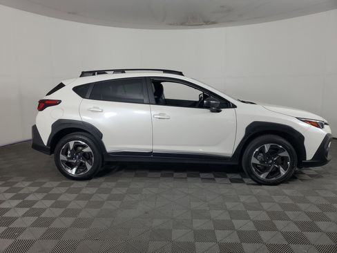 Used 2025 Subaru Crosstrek 2.5i Limited w/ Crosstrek Mirror Package image 3
