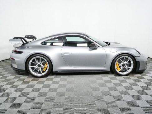 Used 2026 Porsche 911 GT3 RWD image 24