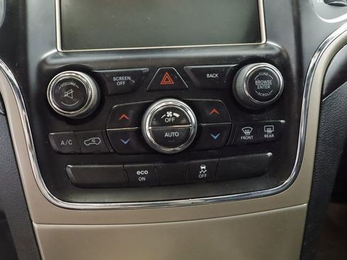 Used 2015 Jeep Grand Cherokee Altitude AWD/4WD image 31