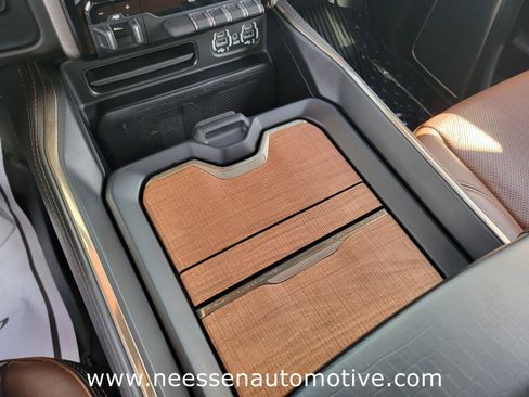 Used 2022 RAM 2500 Limited image 35