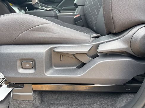 New 2026 Toyota Tacoma SR5 image 16