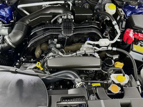 Used 2025 Subaru Forester Sport image 38