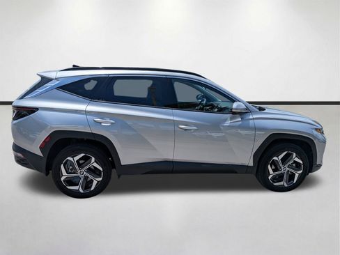 Used 2023 Hyundai Tucson Limited AWD/4WD image 3