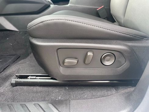 New 2026 GMC Canyon Elevation w/ Convenience Package image 22