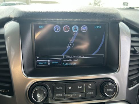 Used 2017 Chevrolet Suburban LT image 13