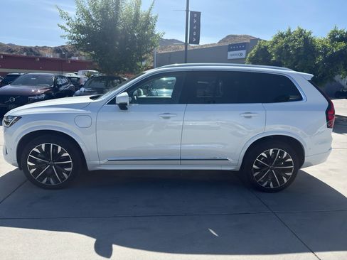 New 2025 Volvo XC90 T8 Ultra w/ Protection Package Premier AWD/4WD image 7
