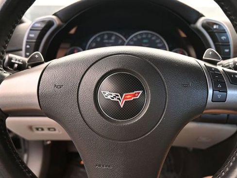 Used 2007 Chevrolet Corvette Convertible w/ Preferred Equipment Group RWD image 22