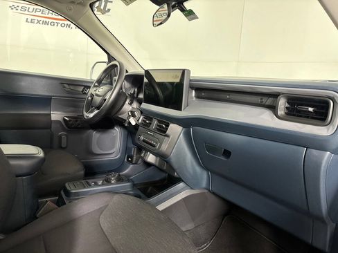 Used 2025 Ford Maverick XL FWD image 33