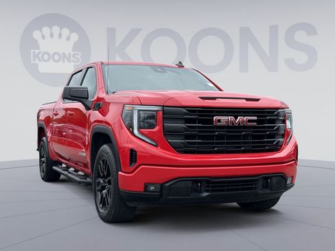 Used 2023 GMC Sierra 1500 Elevation AWD/4WD image 10