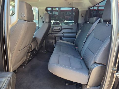 Used 2020 Chevrolet Silverado 1500 LT RWD image 25