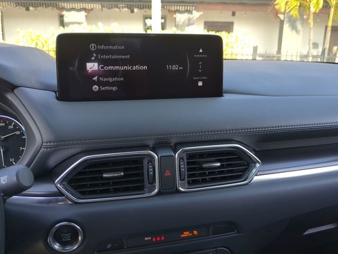 Used 2025 MAZDA CX-5 2.5 Turbo w/ Premium Package image 23