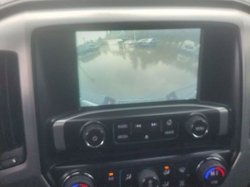 Used 2017 GMC Sierra 1500 SLE image 31