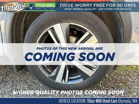 Used 2023 Nissan Rogue SL w/ SL Premium Package image 4