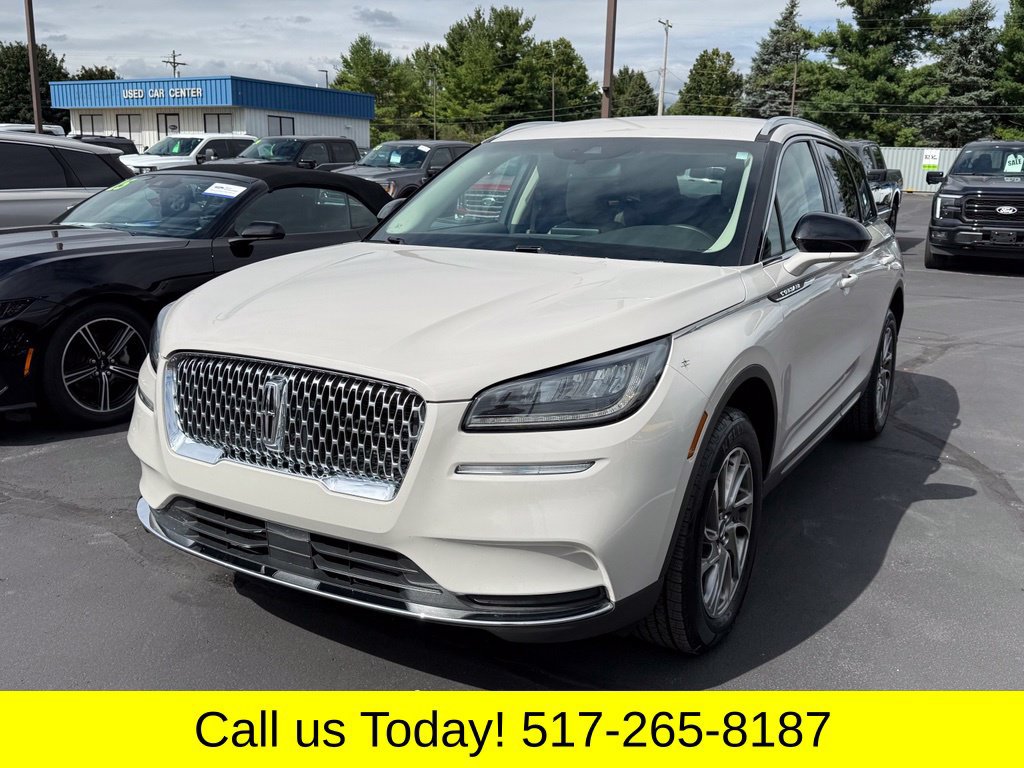 Certified 2022 Lincoln Corsair AWD w/ Equipment Group 101A image 4