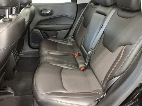 Used 2021 Jeep Compass Latitude w/ Sun and Sound Group AWD/4WD image 11