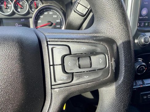 Used 2020 Chevrolet Silverado 1500 LT AWD/4WD image 19