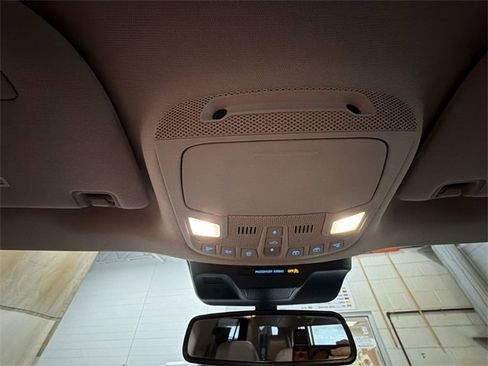 Used 2024 Ford Expedition Max Limited image 22