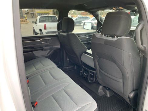 Used 2021 RAM 1500 Big Horn image 15