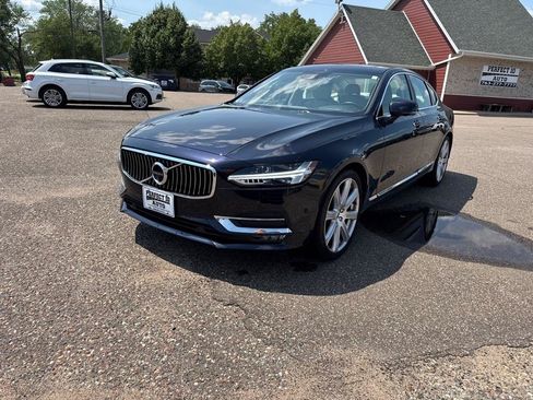 Used 2017 Volvo S90 T6 Inscription w/ Vision Package AWD/4WD image 11