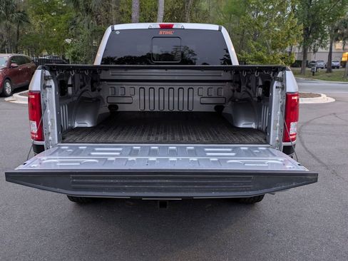 Used 2017 Ford F150 XLT w/ Equipment Group 302A Luxury image 13