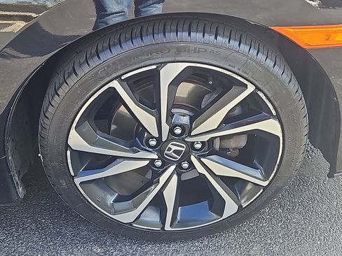 Used 2018 Honda Civic Si image 10