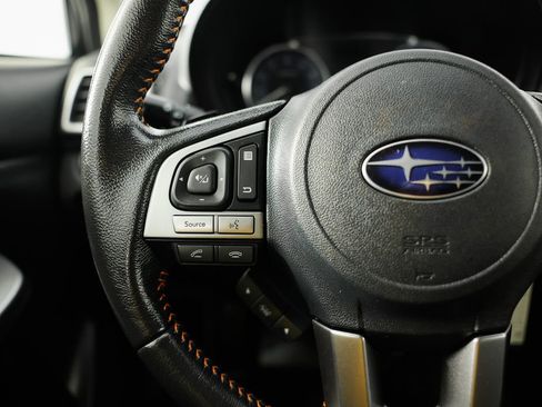 Used 2017 Subaru Crosstrek 2.0i Premium image 29
