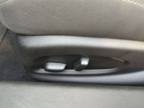 Used 2022 Chevrolet Camaro LT image 16