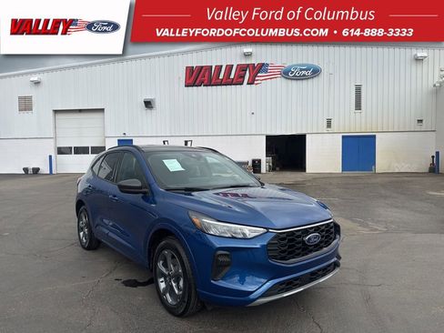 Used 2023 Ford Escape ST-Line w/ Tech Pack #1 image 1