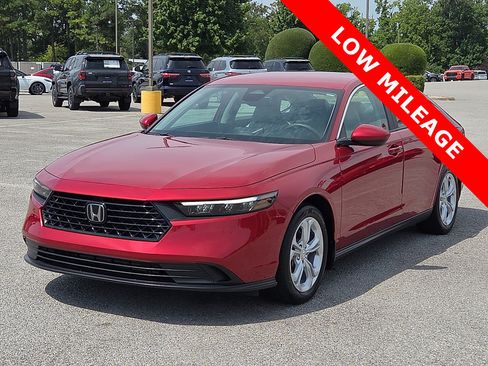 Used 2024 Honda Accord LX image 2