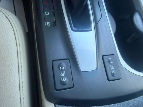 Used 2018 Acura RDX AWD image 18