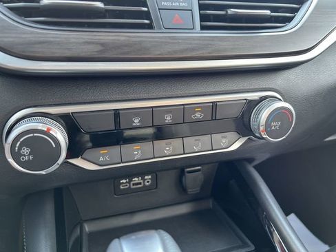 Certified 2023 Nissan Altima 2.5 SV image 17
