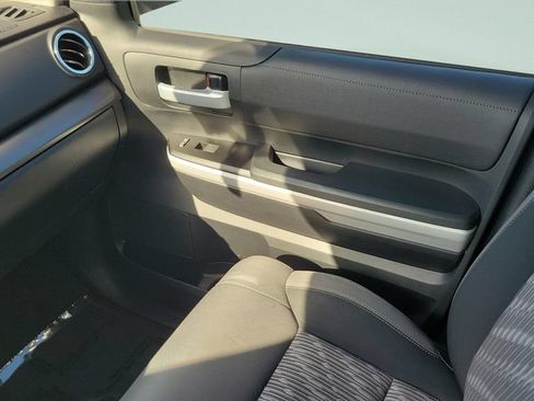 Used 2019 Toyota Tundra SR5 RWD image 13