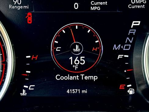 Used 2022 Dodge Charger SXT RWD image 15