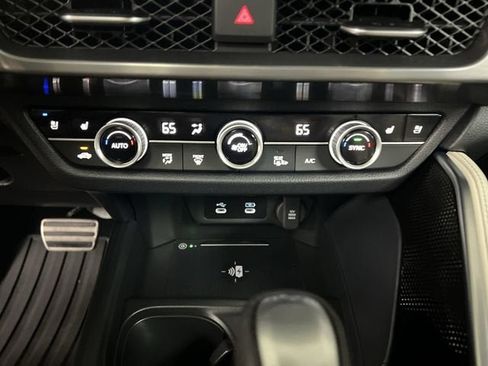 Used 2025 Acura ADX A-Spec FWD image 17