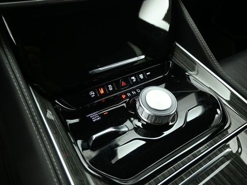 Used 2022 Jeep Wagoneer Series II image 18