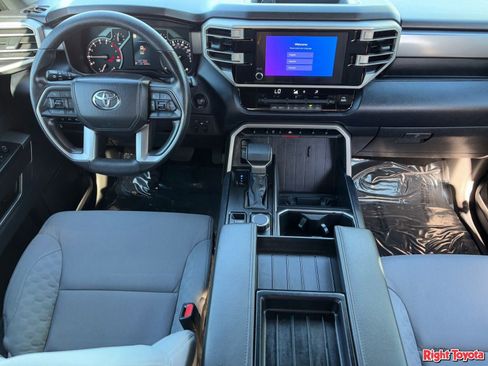 Used 2025 Toyota Tundra SR5 AWD/4WD image 14