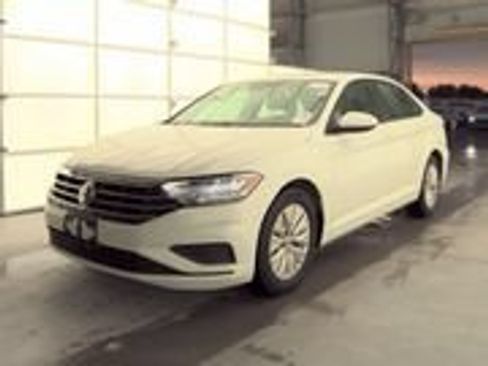 Used 2019 Volkswagen Jetta S w/ Driver Assistance Package FWD image 1