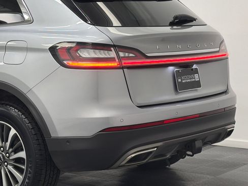 Certified 2022 Lincoln Nautilus Reserve AWD/4WD image 7