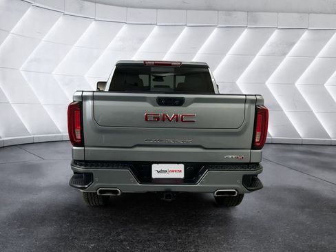 Used 2024 GMC Sierra 1500 AT4 w/ AT4 Premium Package image 5