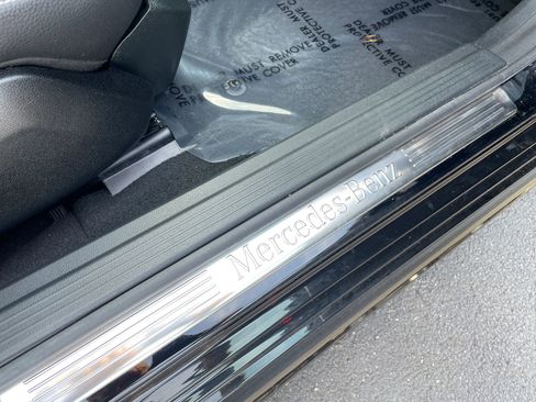 Used 2016 Mercedes-Benz E 350 4MATIC Sedan image 28