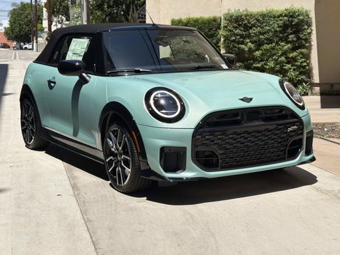 New 2026 MINI Cooper S FWD image 2
