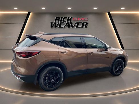 Used 2024 Chevrolet Blazer LT w/ Midnight/Sport Edition AWD/4WD image 7
