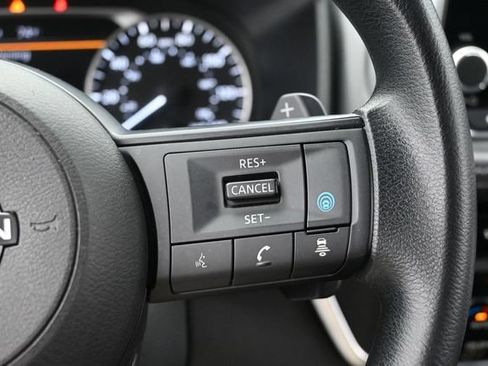 Used 2024 Nissan Rogue SV AWD/4WD image 22
