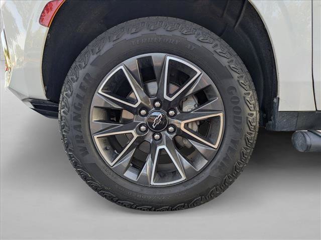 Used 2021 Chevrolet Tahoe Z71 AWD/4WD image 12