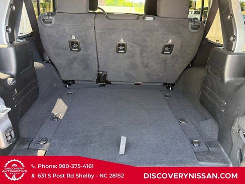 Used 2021 Jeep Wrangler Unlimited Sport AWD/4WD image 31